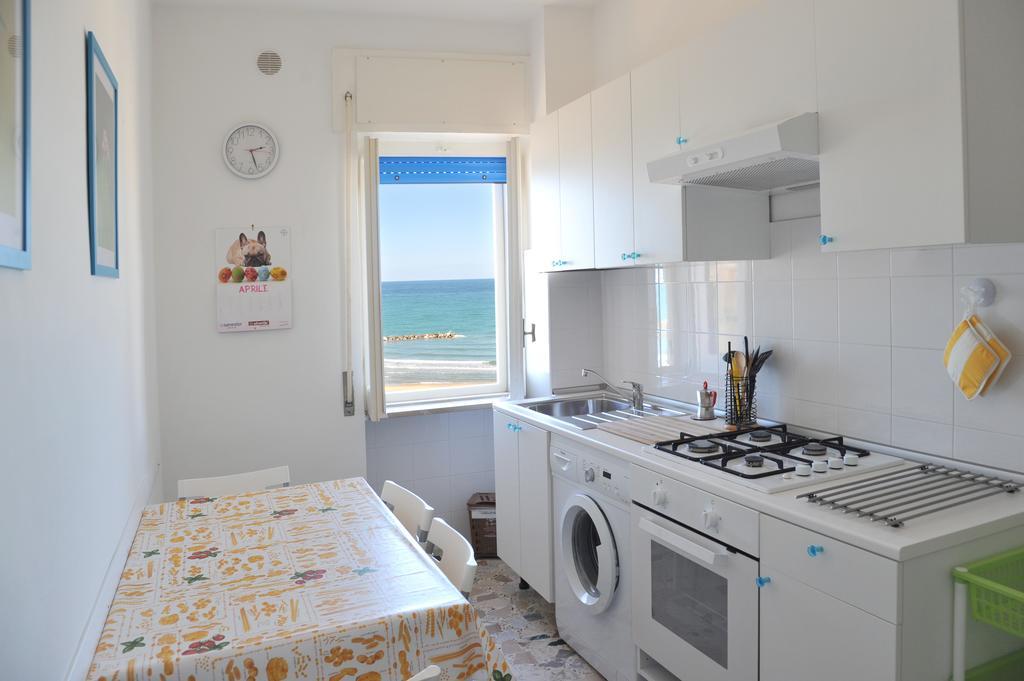 La Finestra Sul Castello B&B Termoli Exteriér fotografie